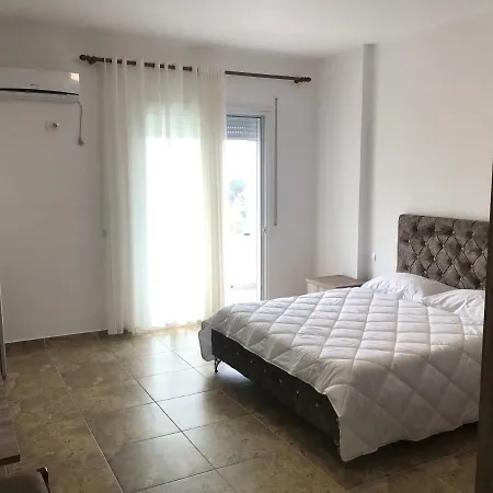 Aparthotel David Vlore