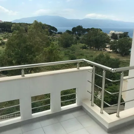 Aparthotel David 3*